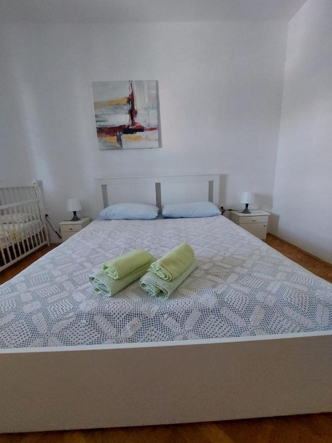 Apartments Mornar Poljica  Pokoj fotografie